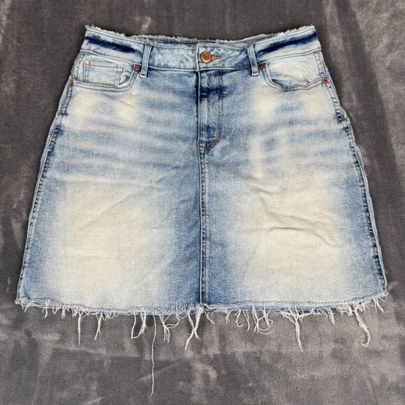 Maurices Skirt Womens 12 White Wash Mini Raw Hem Stretch Distressed Denim Preppy - Picture 1 of 7